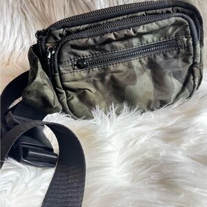 Camouflage Men's Crossbody Bag